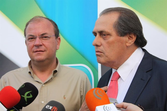 17 Abril Fotografías Monago Y Gallego En Don Benito