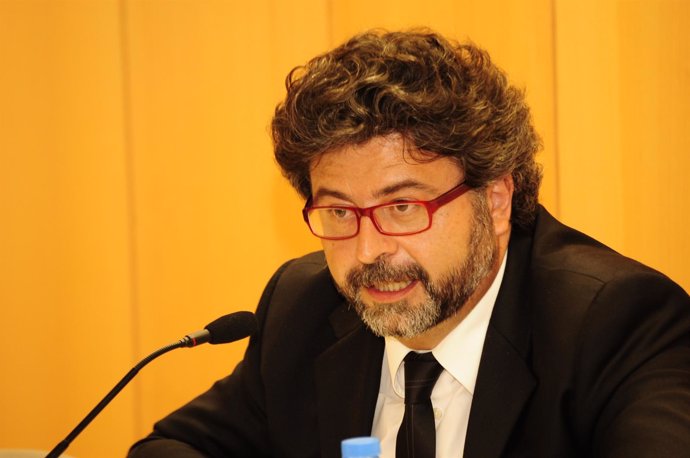 El secretario general de universidades, Antoni Castellà