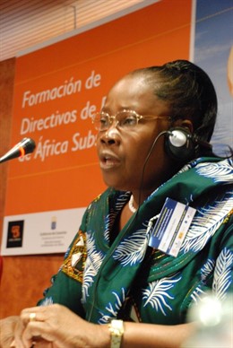 Presidenta De Asociación De Mujeres Del Sector Marítimo En África