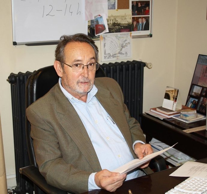 El Director De La IFC, Carlos Forcadell