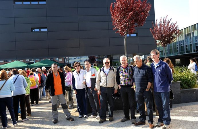 Los Participantes Han Comenzado Su Marcha Desde El Hospital San Pedro
