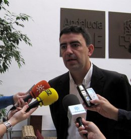 El Portavoz Del Grupo Socialista En El Parlamento De Andalucía, Mario Jiménez