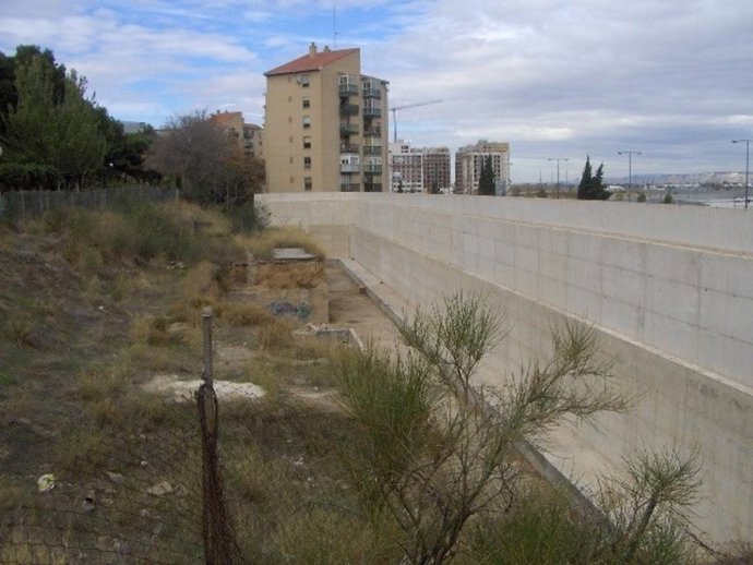Muro Parque Castillo Palomar