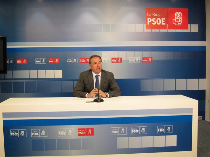Francisco Martínez-Aldama, Secretario General Del PSOE