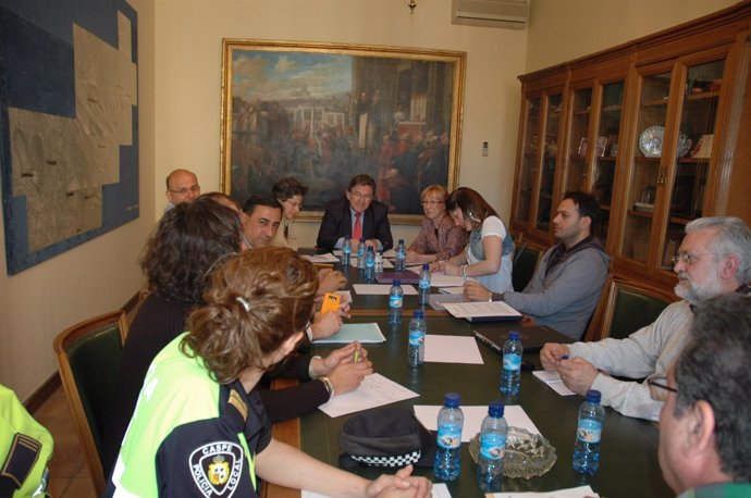 Reunión Campaña De La Cereza En Caspe