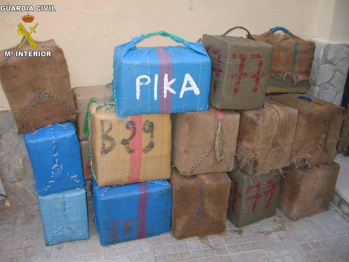 Casi 680 Kilos De Hachís Intervenidos Por La Guardia Civil