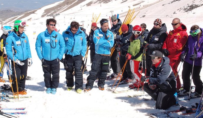 Cerca De Un Centenar De Entrenadores Y Atletas Participan En El Primer Clinic Ma