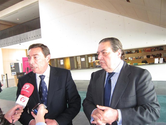 Mario Flores Y Vicente Boluda