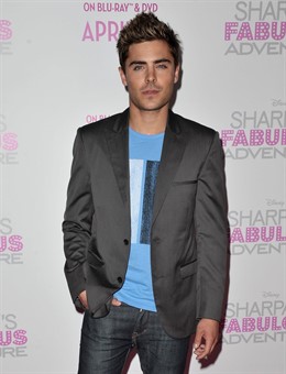 Zac Efron En La Presentación De Una Película