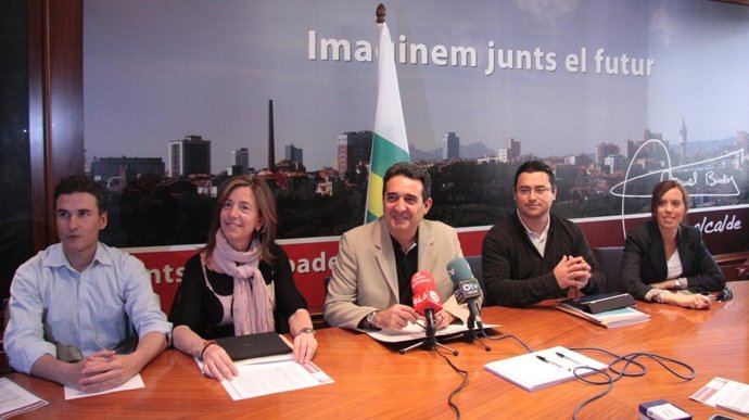 El Alcalde De Sabadell, Manuel Bustos, En Rueda De Prensa