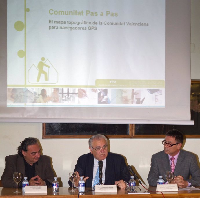 Cotino Presenta El Proyecto 'Comunitat Pas A Pas'