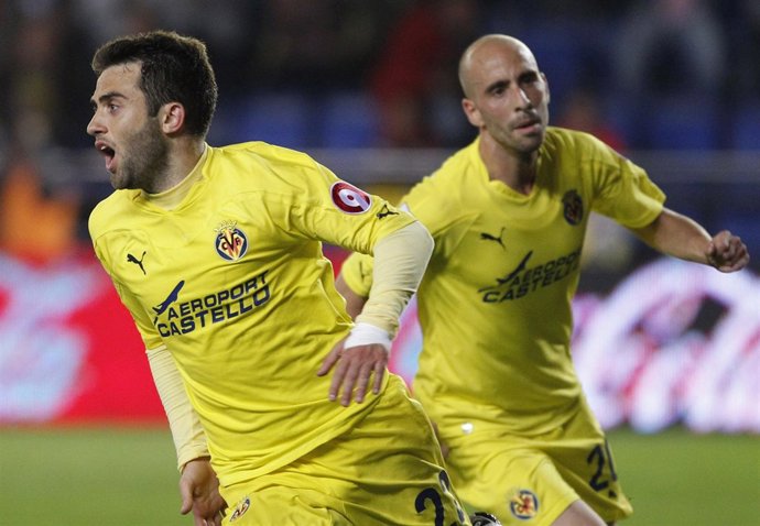 Giuseppe Rossi Y Borja Valero Del Villarreal