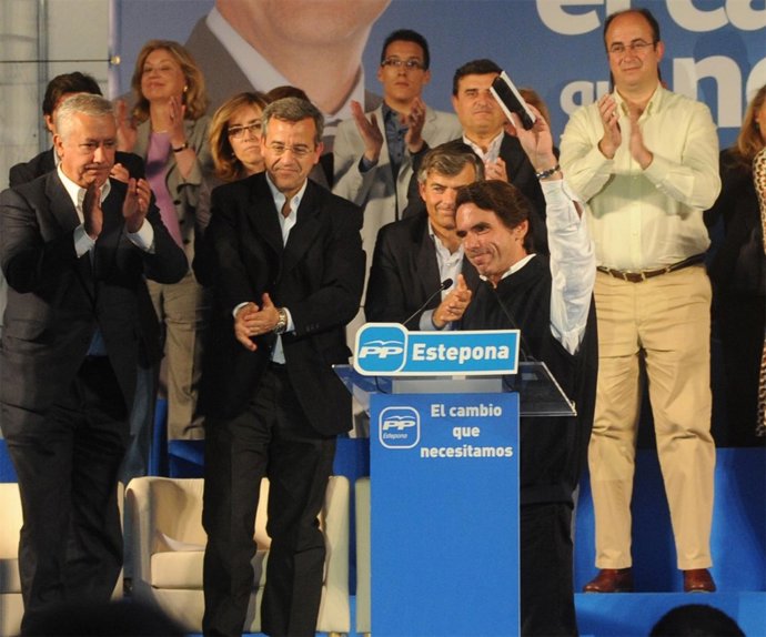 Imagen De José María Aznar En Estepona (Málaga)