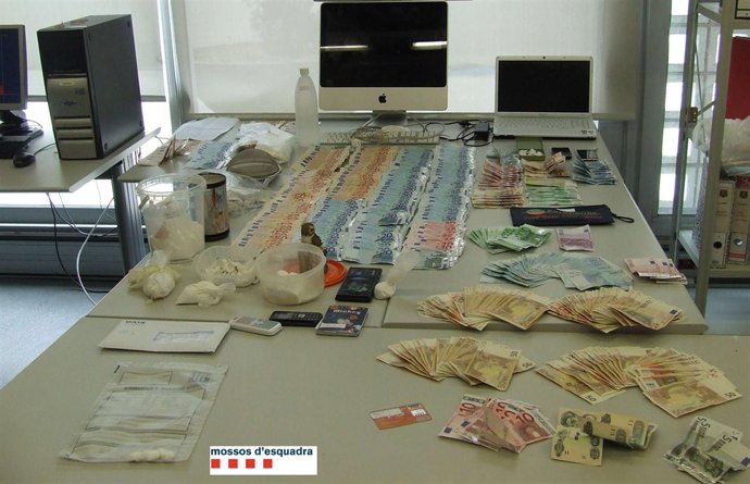 Dinero Y Cocaína Intervenida