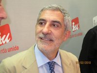 Llamazares no quiere candidaturas de IU con personas imputadas, que "deben dar un paso atrás y abandonar"