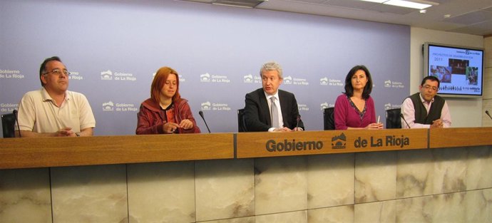 Del Río Y Cooperación