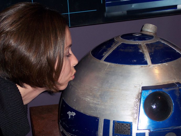 Beso A R2-D2