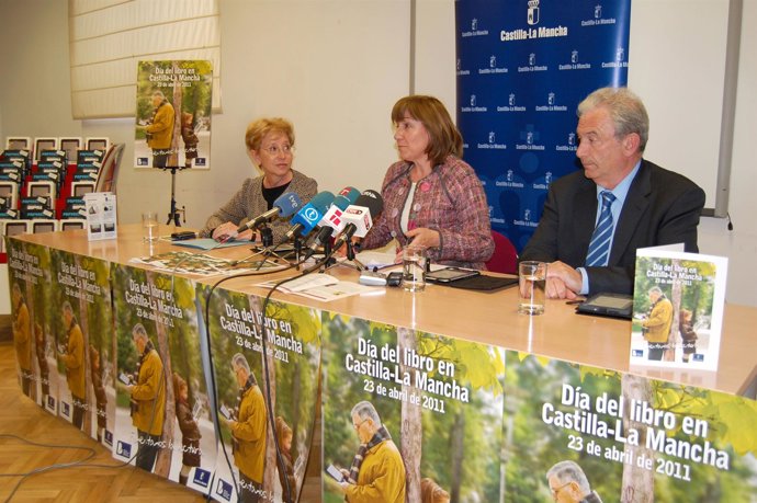  La Consejera De Educación, Ciencia Y Cultura, María Ángeles García
