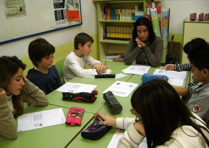 Grupos Interactivos Del Colegio Miguel Hernández