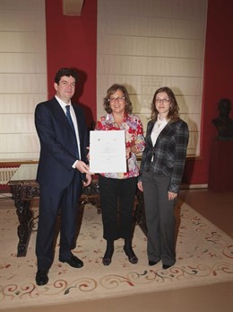 Premio Pajarita Azul