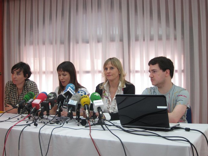Rueda De Prensa De Bildu En Bilbao.