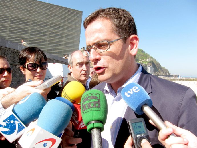 Antonio Basagoiti en San Sebastián.