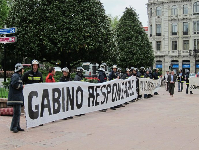 Concentración De Bomberos De Oviedo