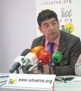 El Coordinador Regional De IULV-CA, Diego Valderas.