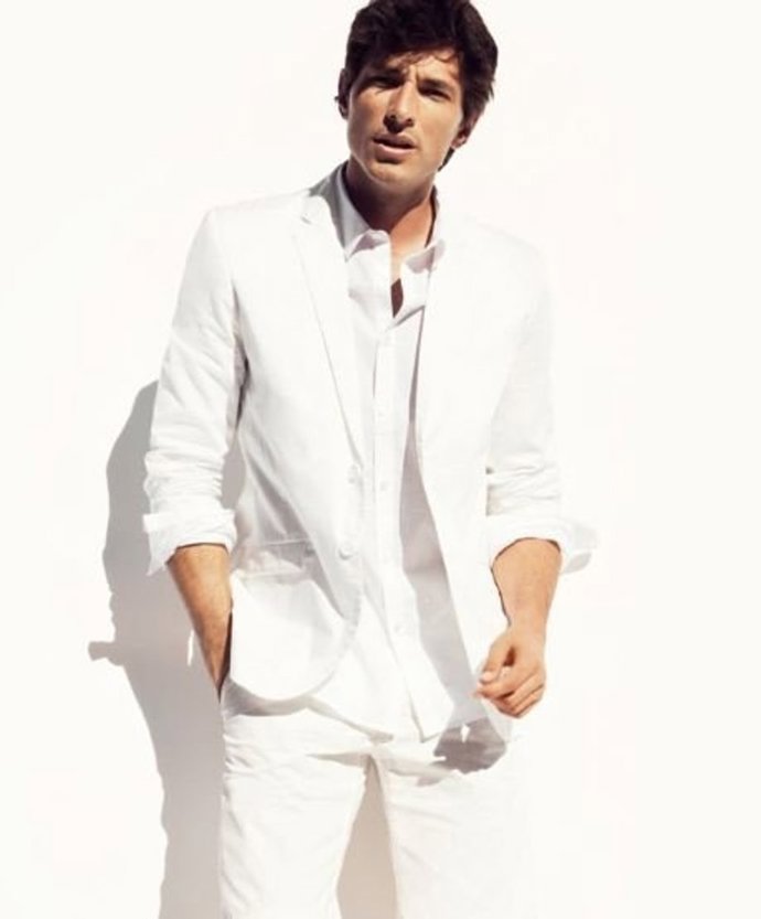 Andrés Velencoso