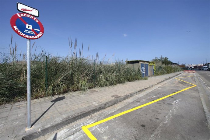 Área aparcamiento caravanas