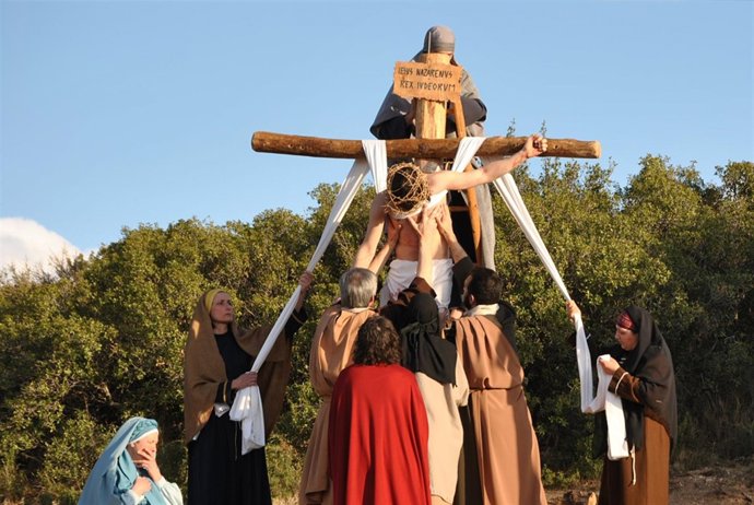 Escena De La Pasión De Cristo En Alcorisa (Teruel)
