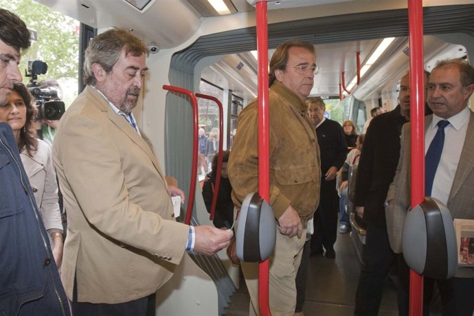 Belloch Subiendo Al Tranvía Este Jueves