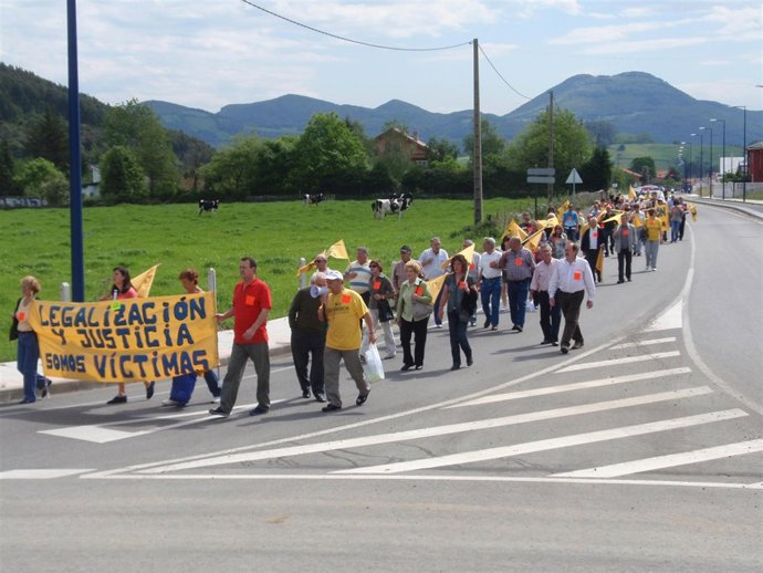 AMA se manifiesta por Argoños. 