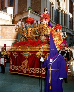 Un Paso De Las Procesiones Madrileñas