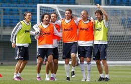 El Real Madrid Se Entrena En Valdebebas