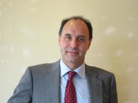 Diego lidera un proyecto orientado a crear empleo y frenar el "giro al hundimiento y despilfarro" de PRC-PSOE