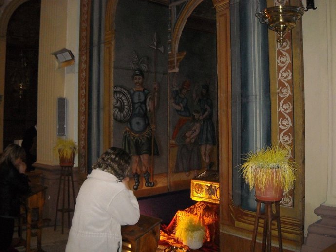 Monumento De Semana Santa En Biscarrués