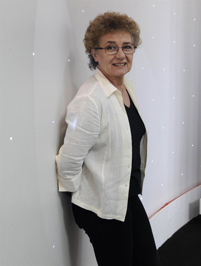 Posado De La Actriz Beatriz Carvajal 