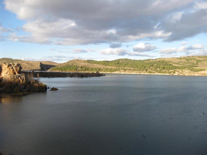 Uno de los pantanos de la Cuenca del Ebro