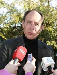 M.Díaz Trillo afirma que la Junta "cumplirá" con la normativa europea de aguas residuales