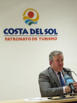 Salvador Pendón, En Rueda De Prensa