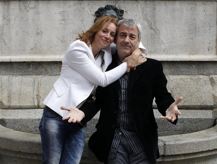 Carlos Sobera Y Mar Regueras, Protagonistas De La Función