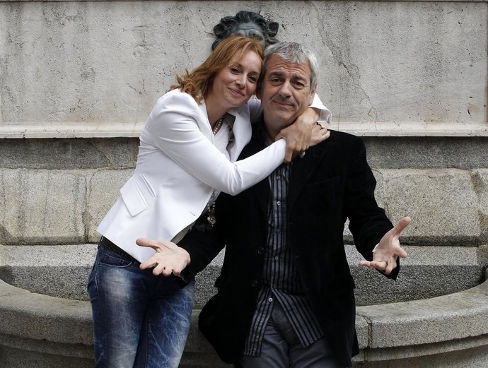 Carlos Sobera Y Mar Regueras, Protagonistas De La Función