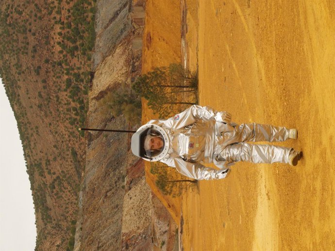 Realizan Pruebas Del Equipo Que Viajará A Marte En Riointo (Huelva). 