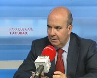 Zarrías insiste en que el caso de los ERE es obra de "unos sinvergüenzas" y emplaza al PP a dar sus explicaciones