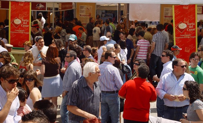 Np: La DOP Torta Del Casar Se Presenta En La Feria Del Queso De Trujillo Como El