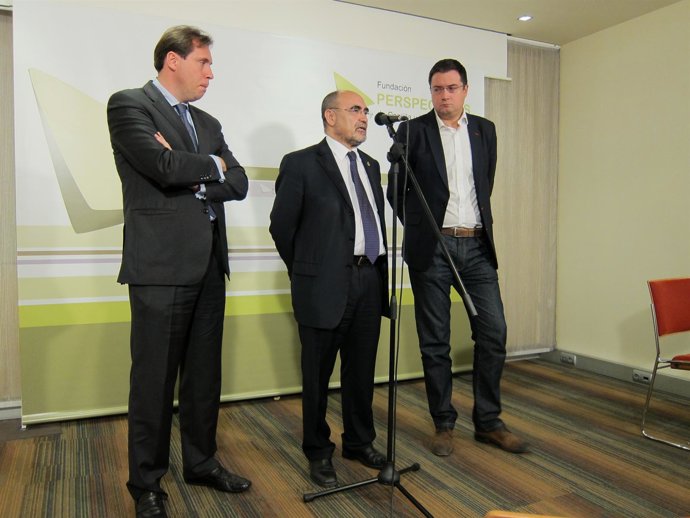 De Izq. A Drcha. Óscar Puente, Jesús Candil Y Óscar López