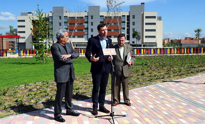 El Secretario General Del PSM Y El Alcade De Alcorcón