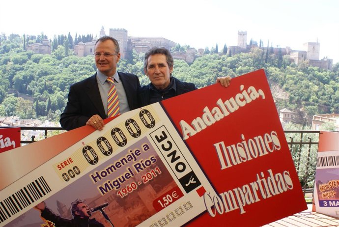 Presentación Del Cupón De La ONCE Dedicado A Miguel Ríos       