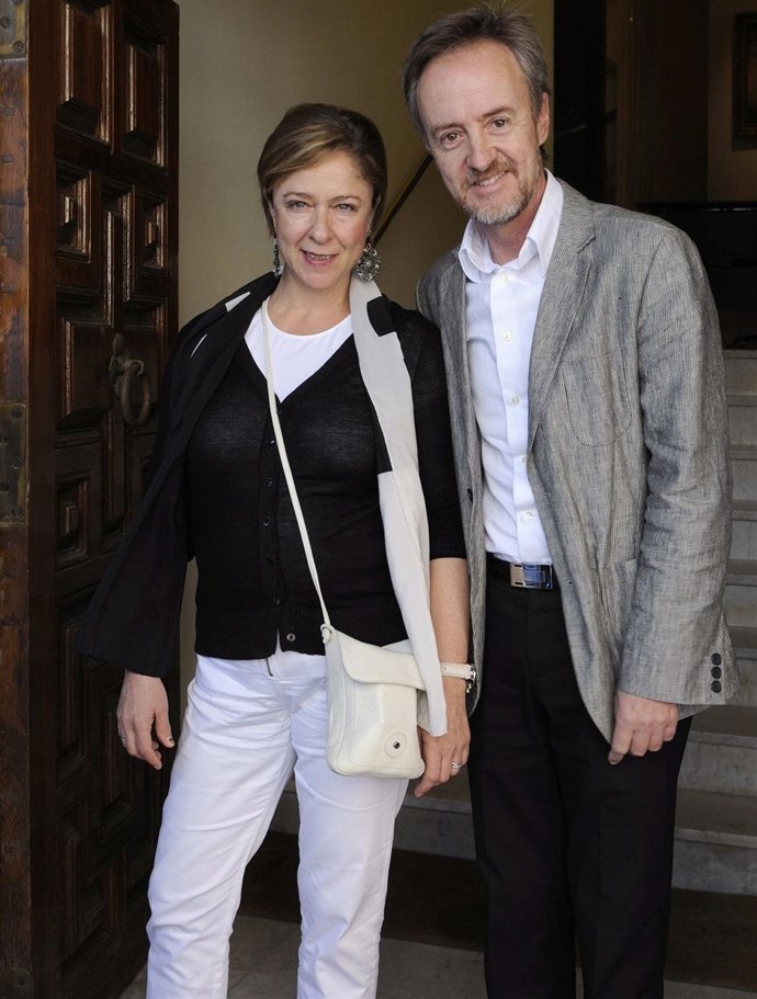 Carlos Hipólito Junto A Su Esposa, Mapi Sagaseta